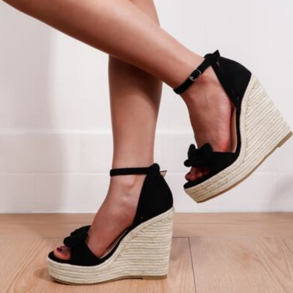 Kate Spade Black Espadrilles Chic and Versatile - Picture 1 of 7